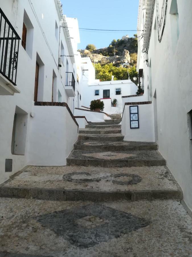 Casita Ana En El Centro De Frigiliana Apartment Bagian luar foto